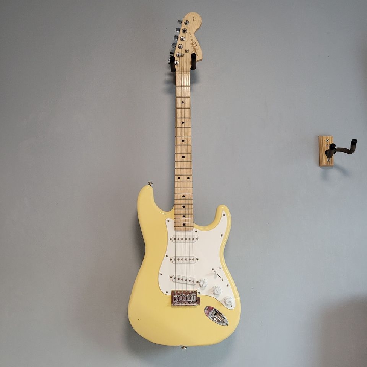 Squier Affinity Stratocaster