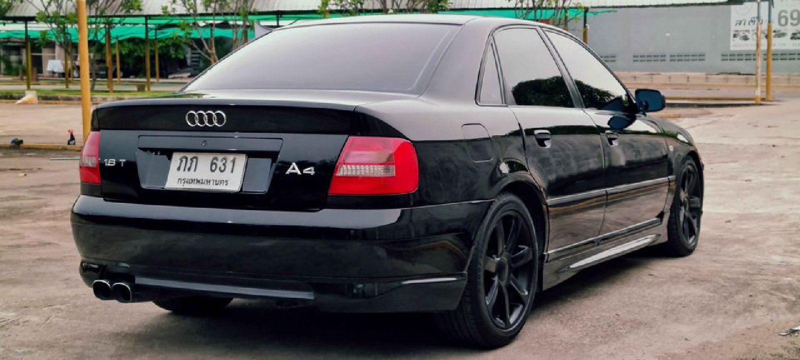 Audi A4  ปี 2000