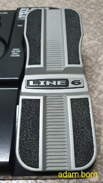 *ขายครับผม! Line6 Floor Pod Plus เหมือนใหม่ ใช้งานได้ปรกติ มี adapter