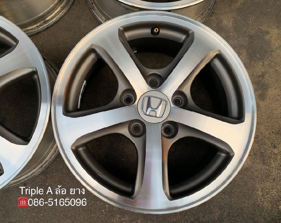 ล้อแม็ก 5รู114 Honda Civic FD ขอบ 15 สีเทาหน้าเงา สภาพดี