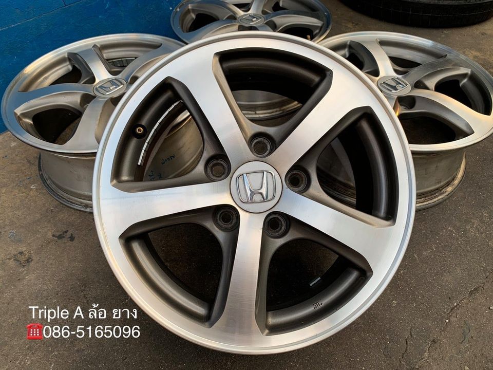 ล้อแม็ก 5รู114 Honda Civic FD ขอบ 15 สีเทาหน้าเงา สภาพดี