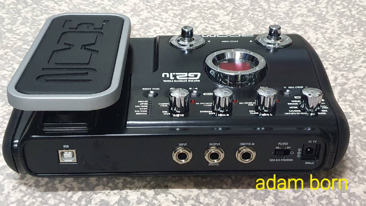 **ขายครับ! Zoom G2.1u พร้อมadapter zoom  สภาพดี เกืบใหม่ ใช้งานได้ปรกติครับ **