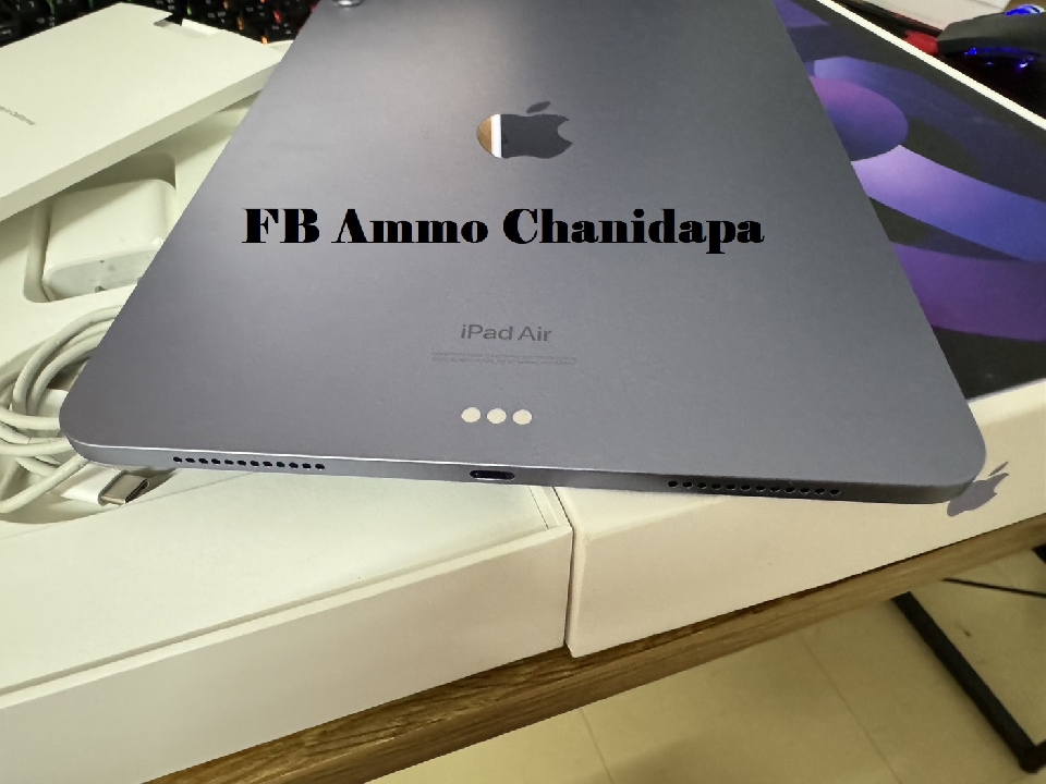 Ipad Air 5 256GB Wifi สีม่วง ศูนย์ไทย  อุปกรณ์แท้ครบยกกล่อง