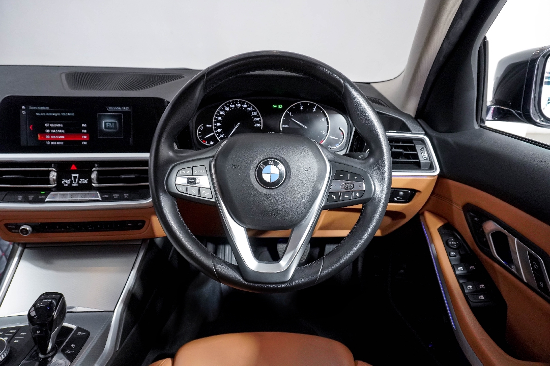 BMW 320D2.0 SPORT ปี2020