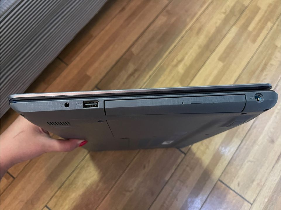 Acer Aspire F15