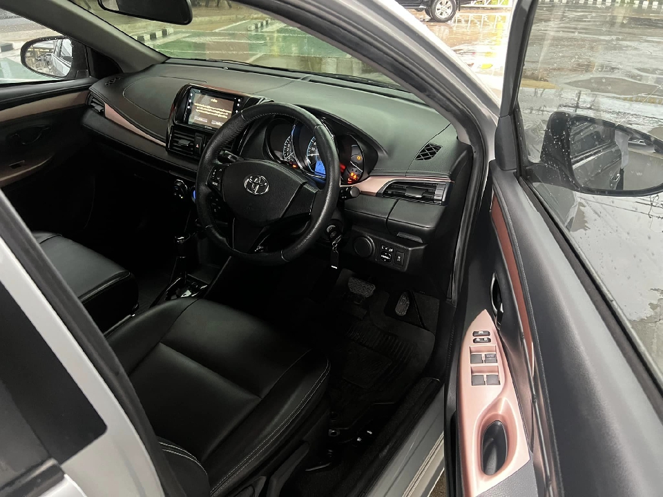 New Vios 1.5 MID ปี 2019 MNC