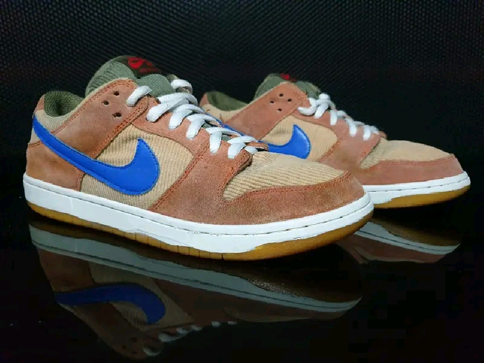 Nike SB DUNK LOW