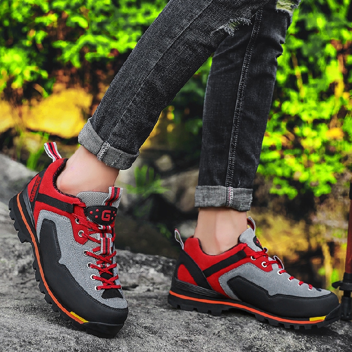 รองเท้า:เดินป่า สำหรับผู้ชาย Men's Hunting Travel E570