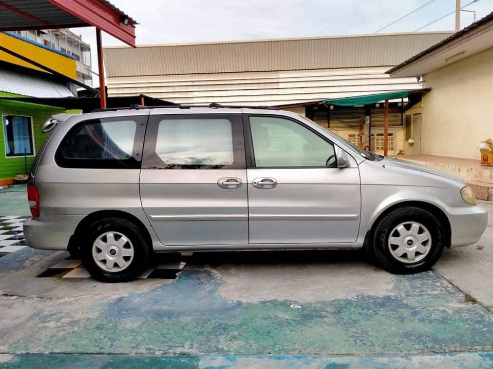 Kia Carnival 2004