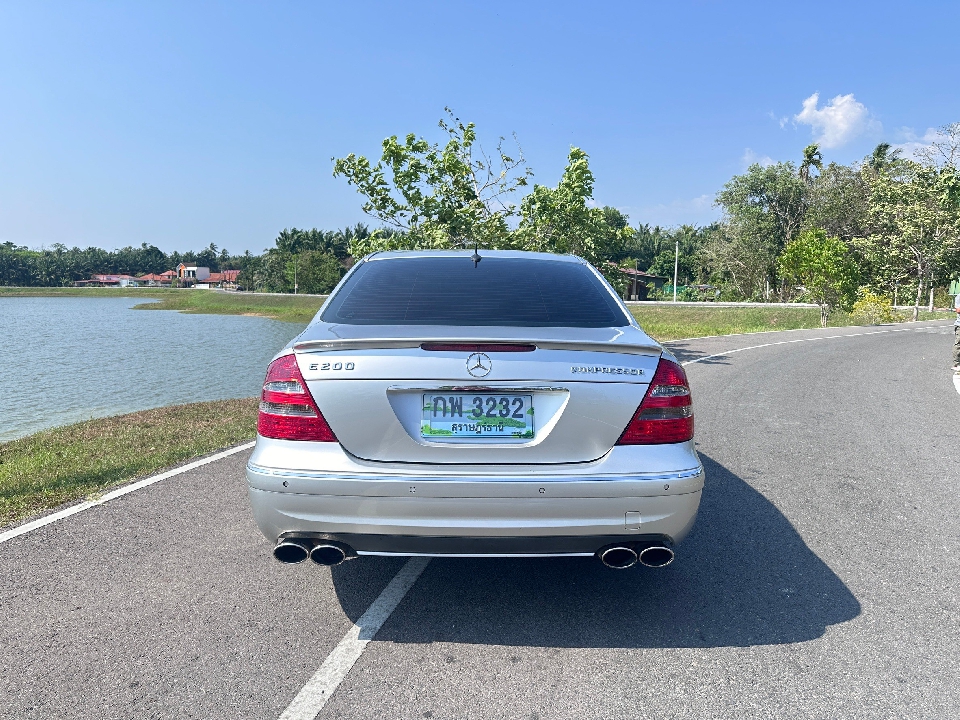BENZ E-CLASS E200 KOMPRESSOR AVANTGARDE AT  2003