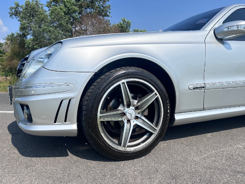 BENZ E-CLASS E200 KOMPRESSOR AVANTGARDE AT  2003