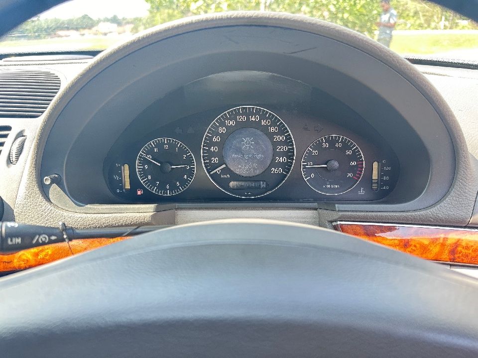 BENZ E-CLASS E200 KOMPRESSOR AVANTGARDE AT  2003