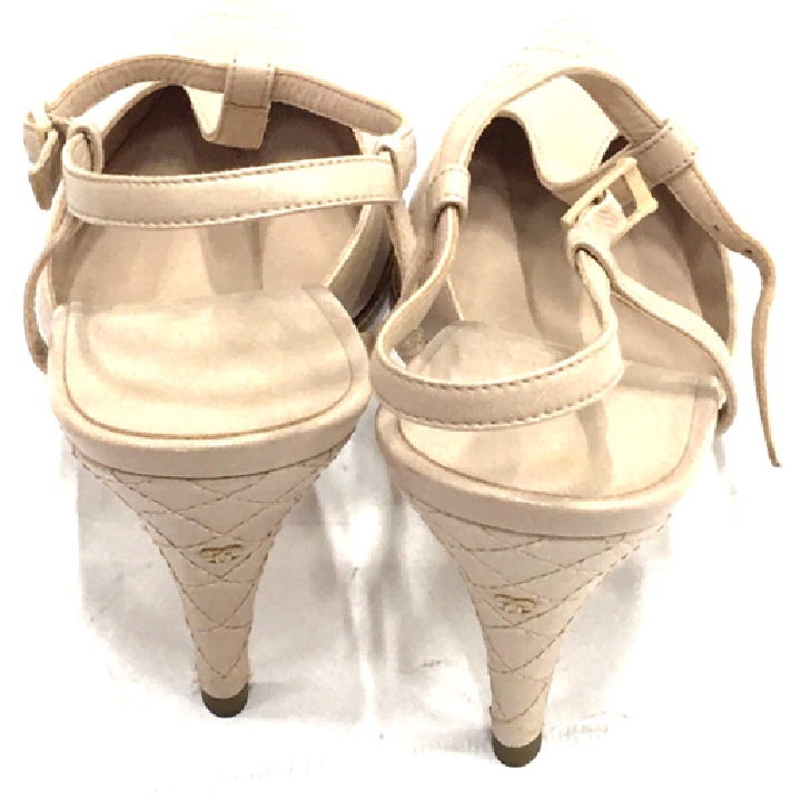 รองเท้าส้นสูงมือสอง Made in Italy พร้อมกล่อง เบอร์ 36
