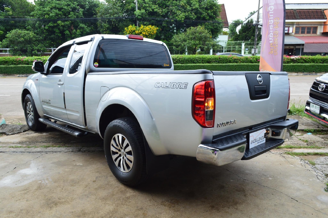 ฟรีดาว์ Navara Calibre Sport Version รุ่นพิเศษเกียร์อ