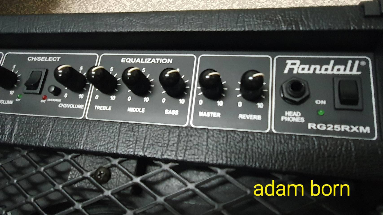 **ขายครับผม! Randall RG25RXM (25วัตต์ ดอกลำโพง 10 นิ้ว) สภาพดี  ใช้งานได้ปรกติครับ **