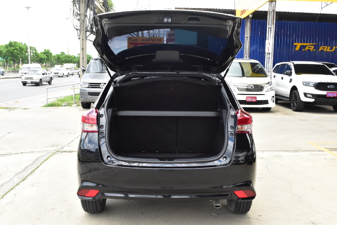 Toyota Yaris 1.2 G(ปี17-22)