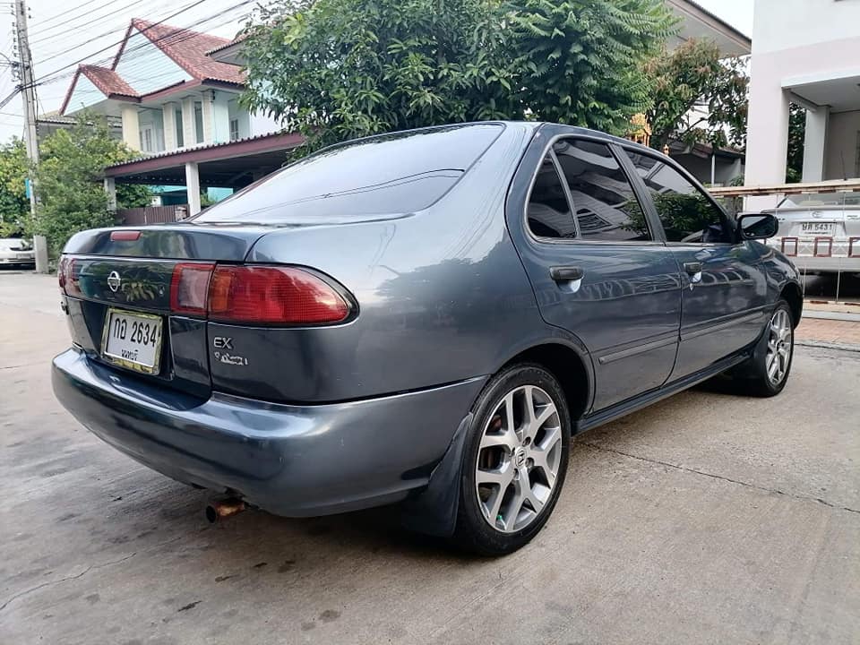 รถยนต์​Nissan​sunny​ b14