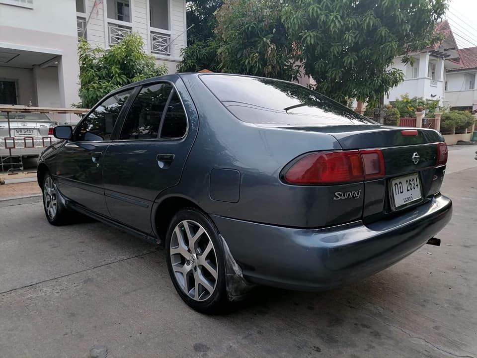 รถยนต์​Nissan​sunny​ b14