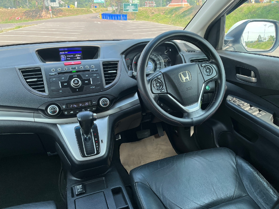 HONDA CR-V 2.0 E i-VTEC ปี 2013