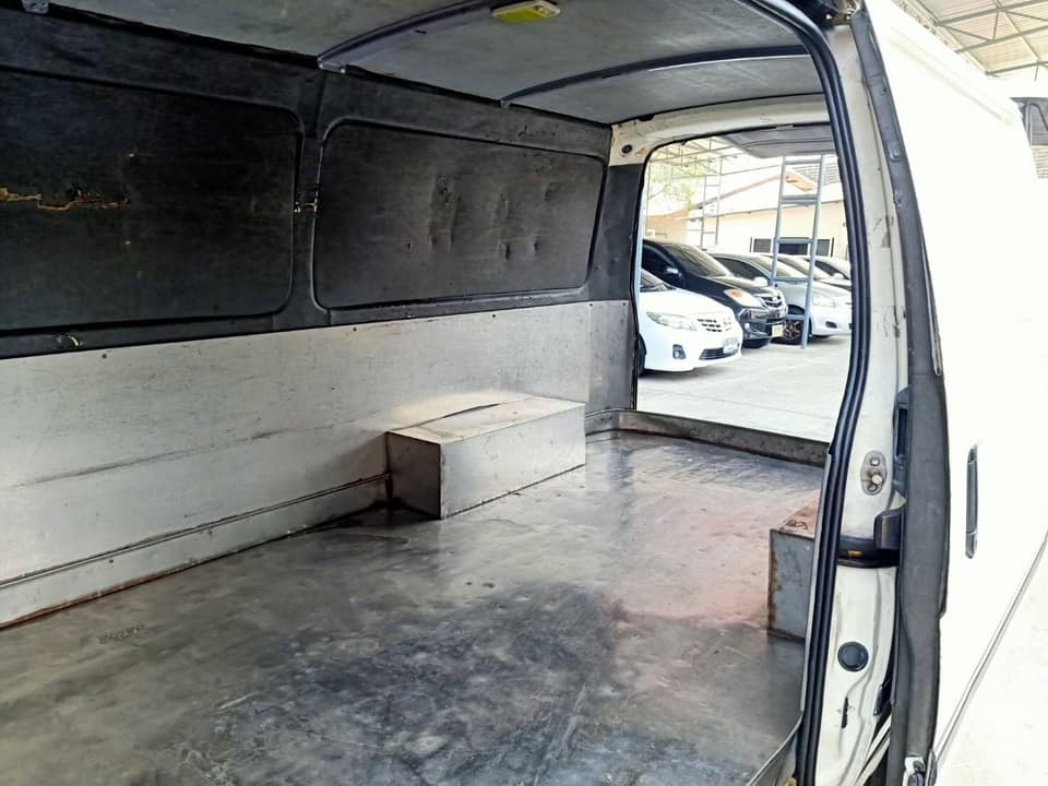 TOYOTA HIACE 3.0 POWER ปี2003