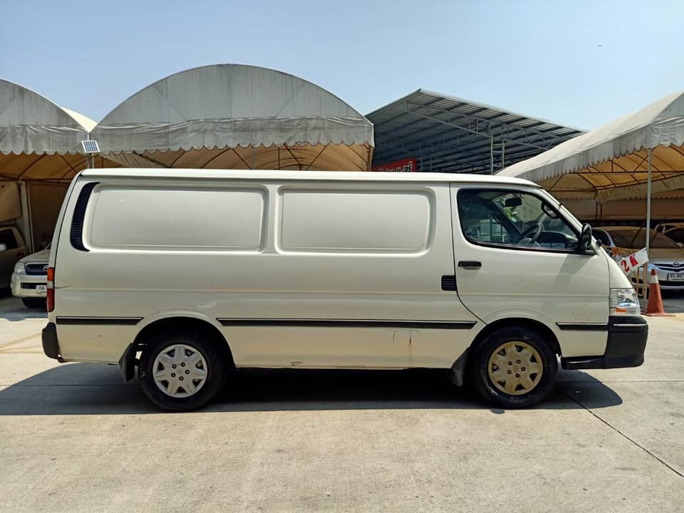 TOYOTA HIACE 3.0 POWER ปี2003