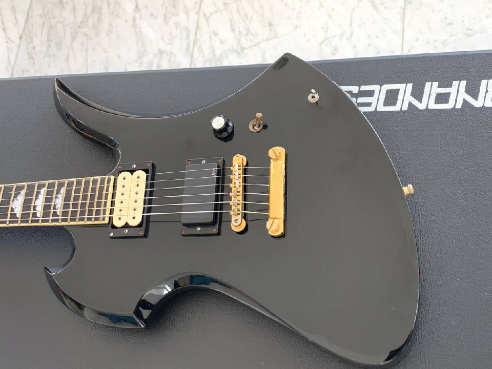 กีต้า Fernandes MG-280 รุ่นซ่อนคอ