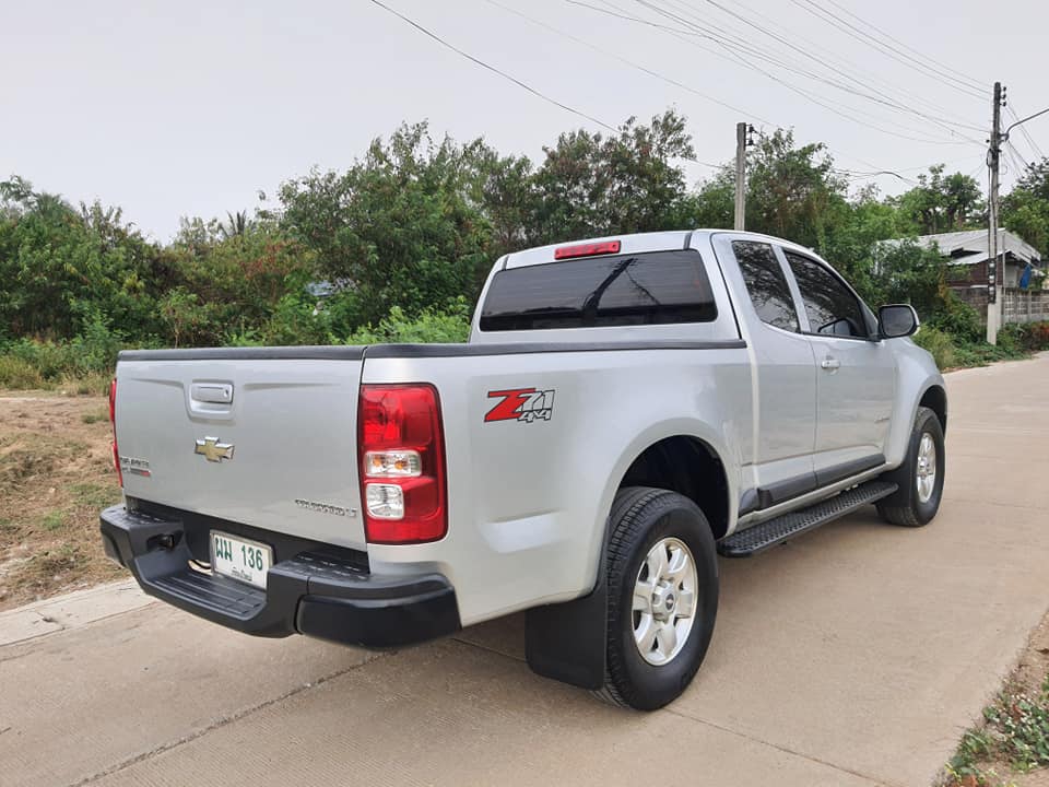 Chevrolet colorado 2.5 Z71 โฟวิล ปี 2555