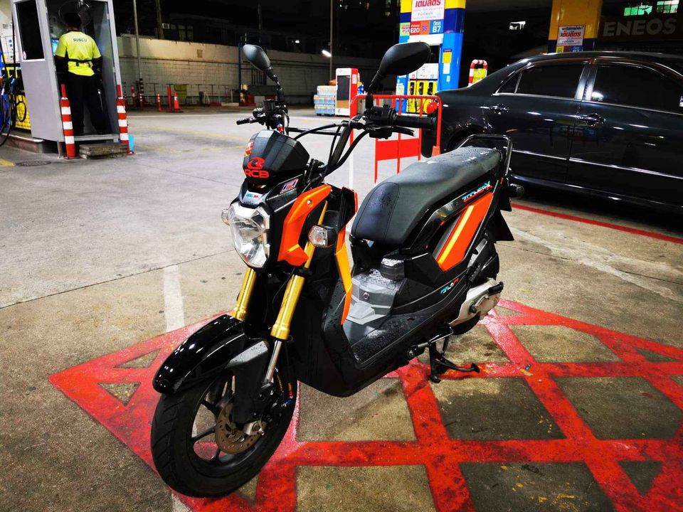 zoomer x