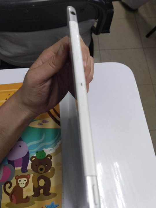 iPad air 1 16g sim+wifi