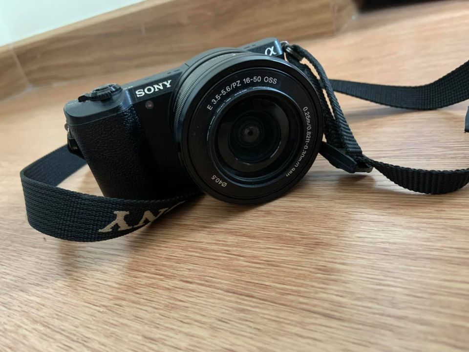 Sony A5100