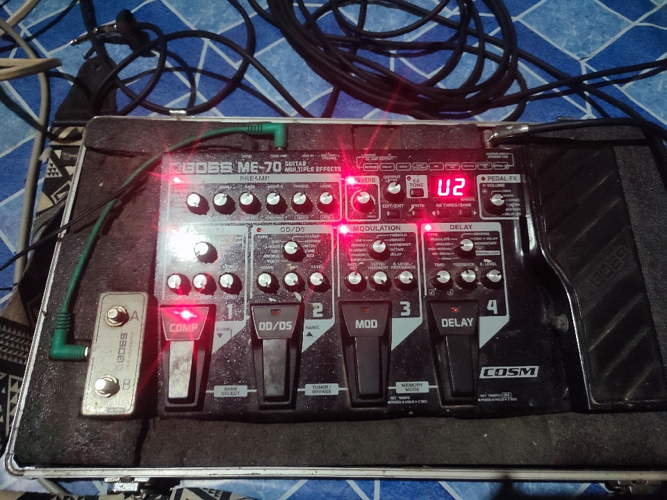 Boss ME 70