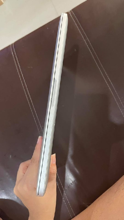 MacBookPro12,1 Core i5 2.7 13' A1502 3/2015