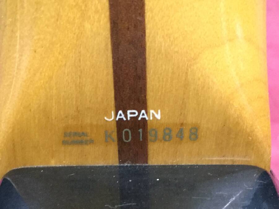 กีต้าร์ไฟฟ้า Fender Japan Stratocaster Serial