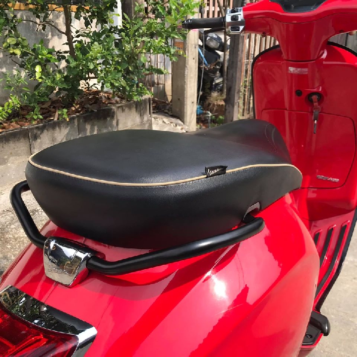 ขาย vespa sprint125 iget abs ราคาเบา