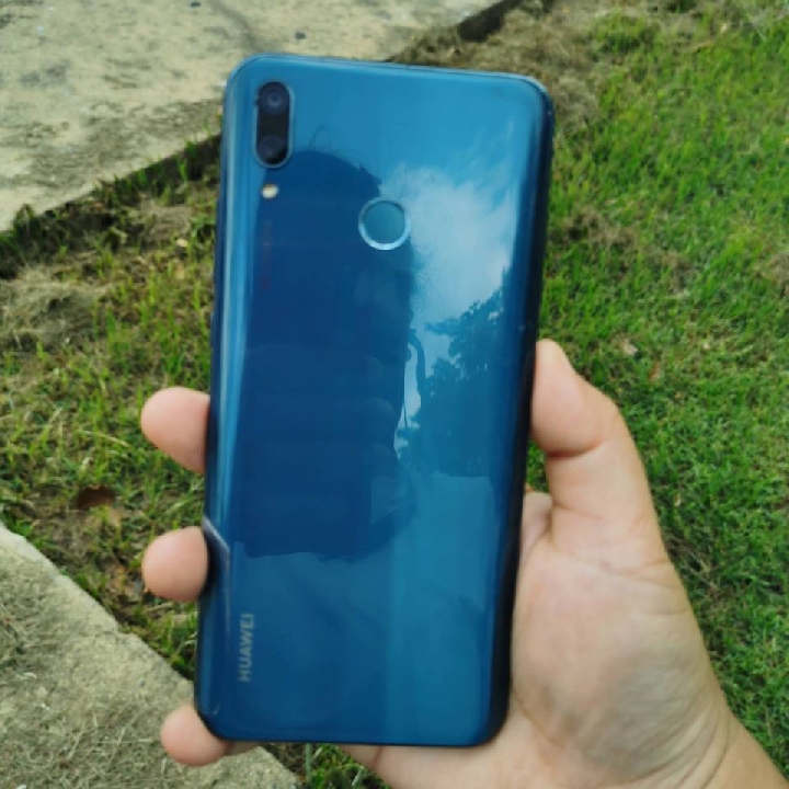 Huawei Y9 2018 สีเขียว มือ2