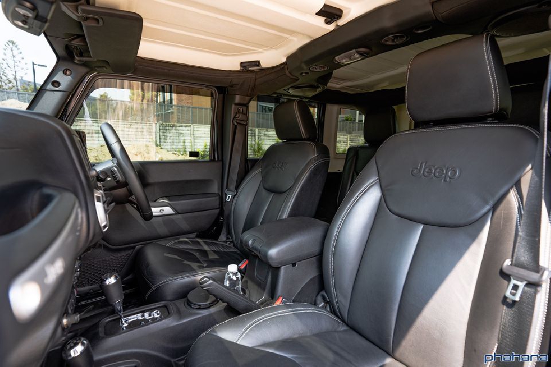 2013 Jeep wrangler unlimited overland