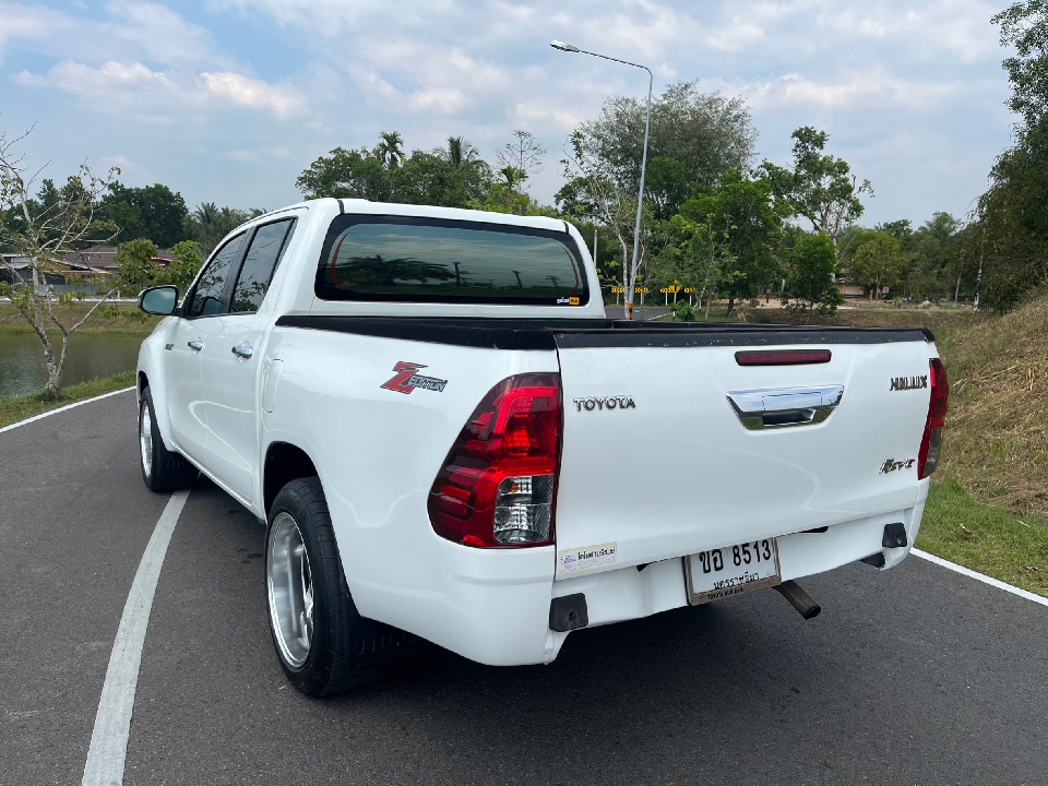 TOYOTA HILUX REVO 2.4 DOUBLE CAB AT