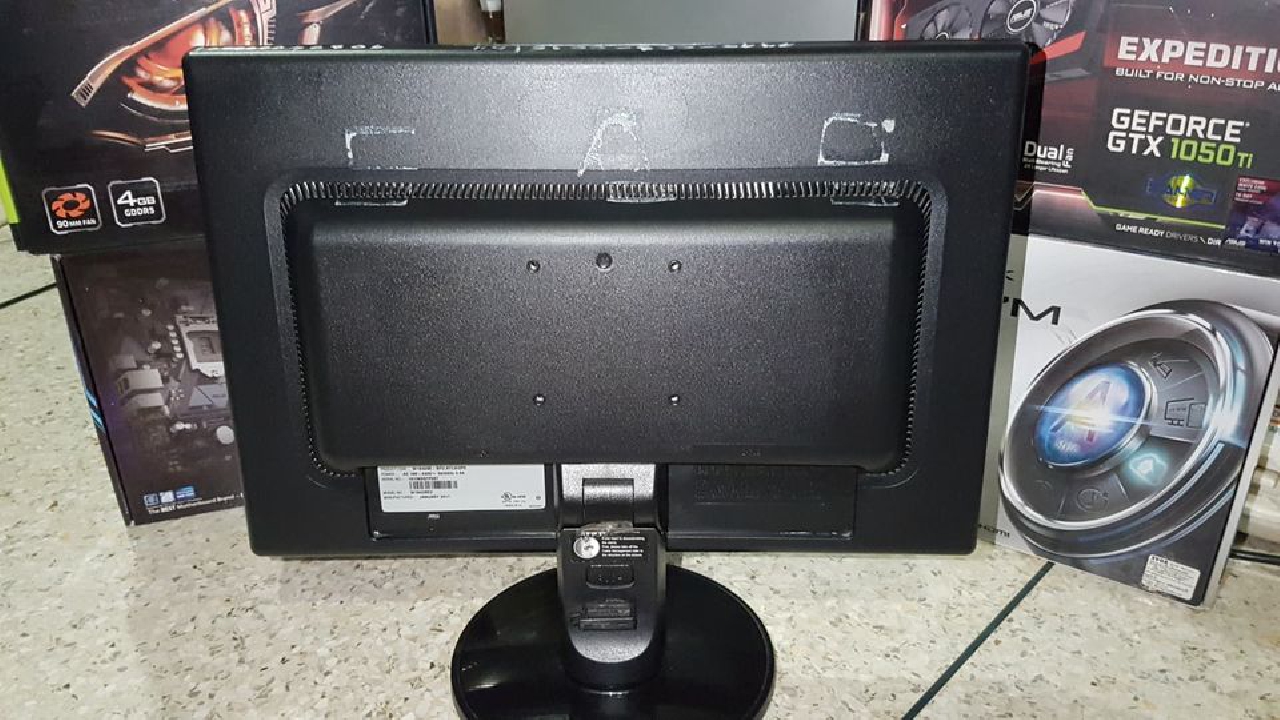 ขายจอคอม19นิ้ว LG Lemel รุ่น W1942SE ภาพสวยคมชัด