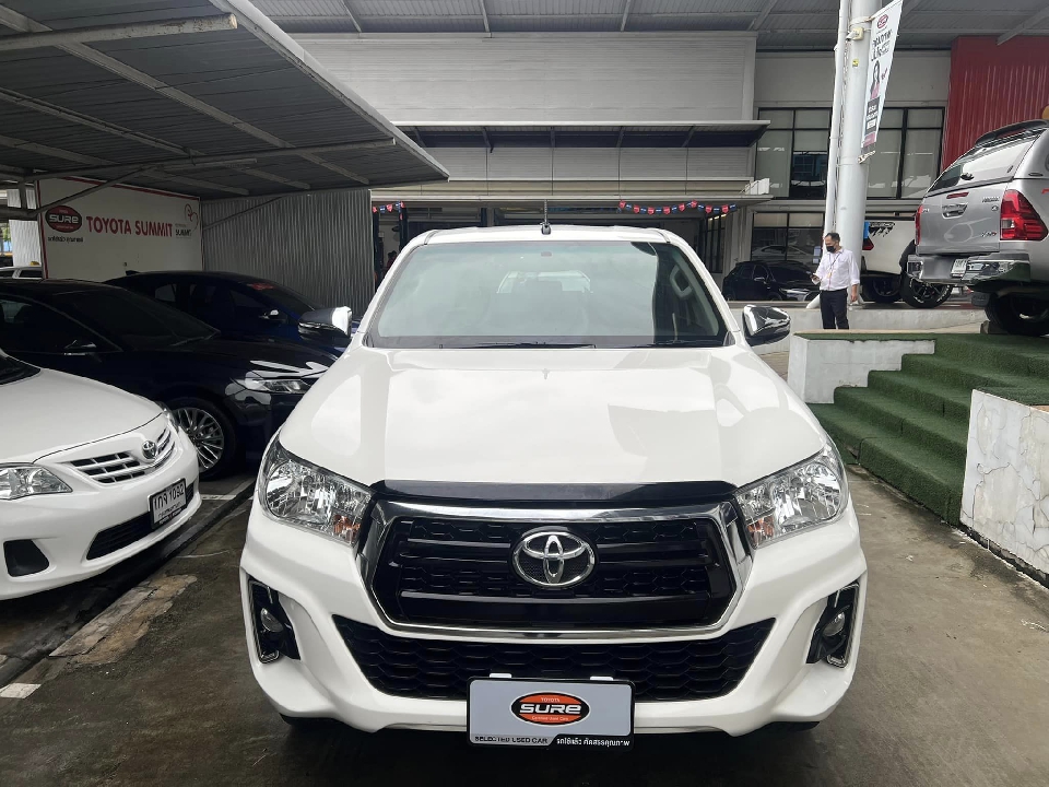 Revo D-cab 2.4 E  Preruner ปี 2018 ก.Auto