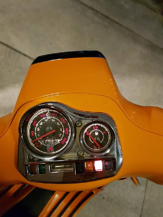 Vespa S125 i-get