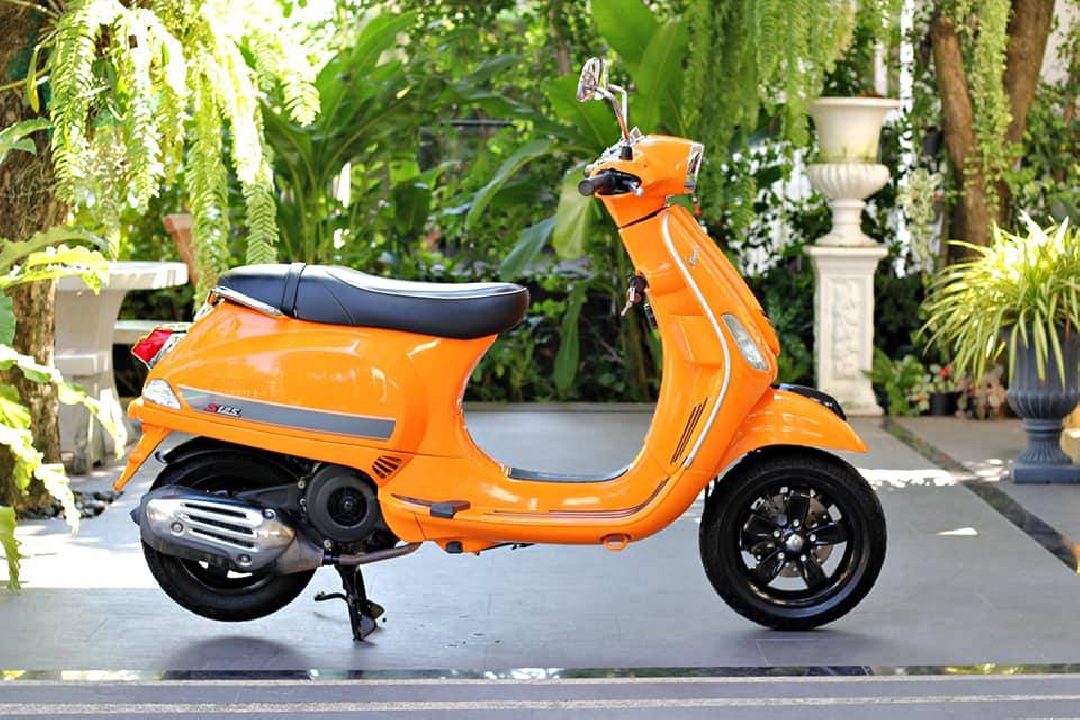 Vespa S125 i-get