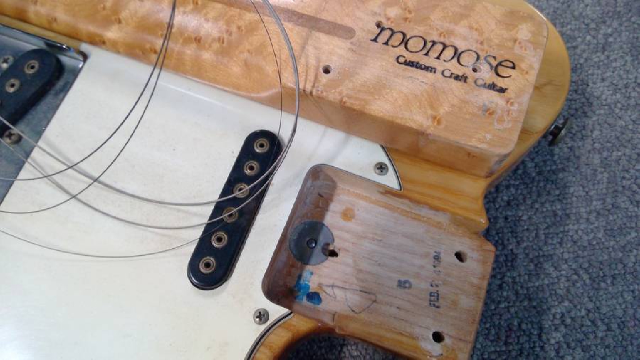 กีต้าร์ไฟฟ้า G & L ASAT CLASSIC Serial