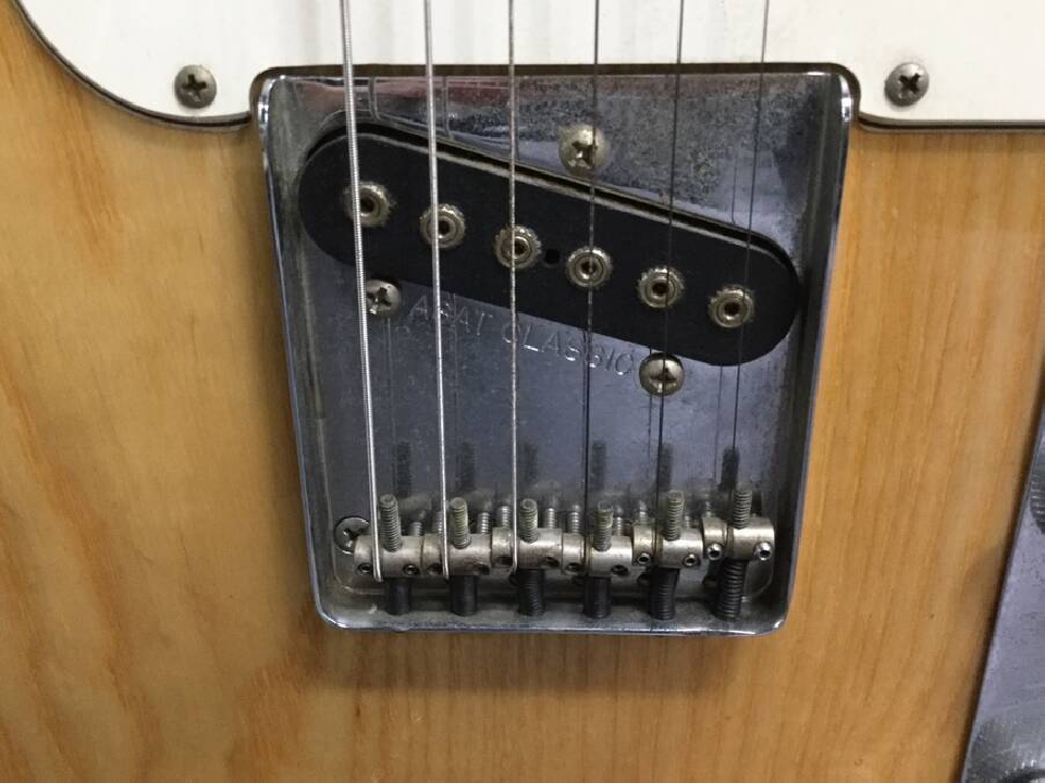 กีต้าร์ไฟฟ้า G & L ASAT CLASSIC Serial
