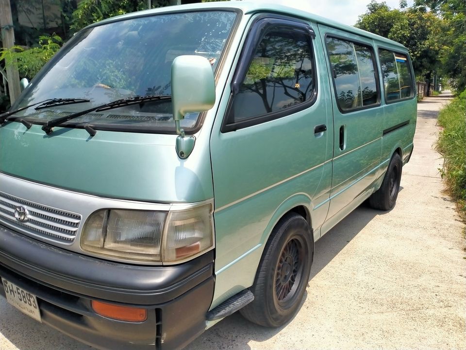 รถตู้ Toyota Hiace ปี96