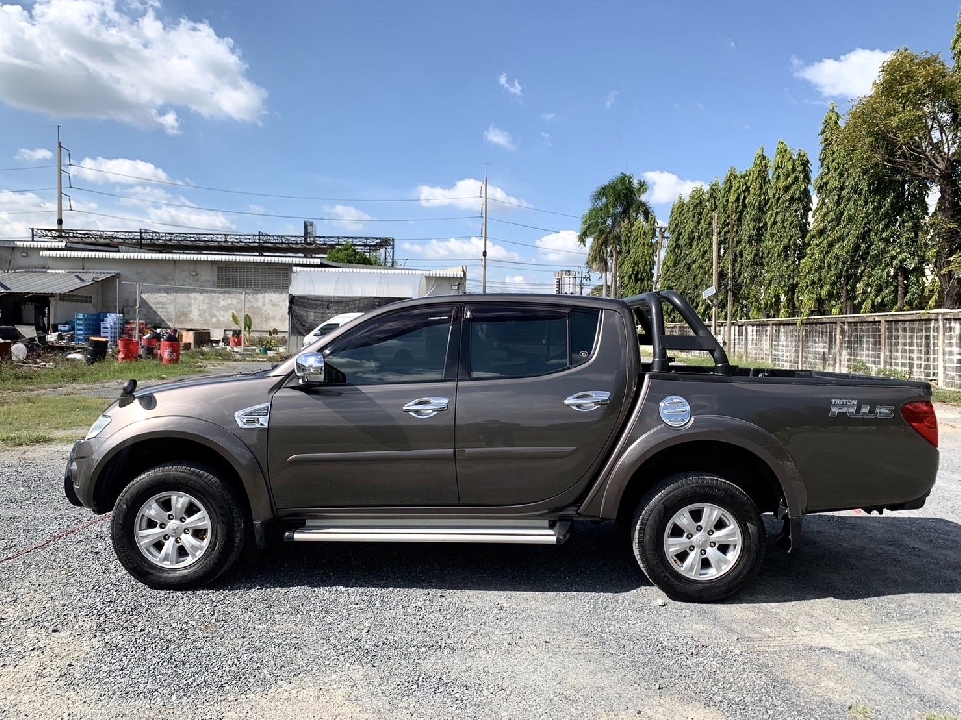 Mitsubishi Triton Double Cab 2.5 GLS Plus VG Turbo เกียร์​ออโต้ ปี2013