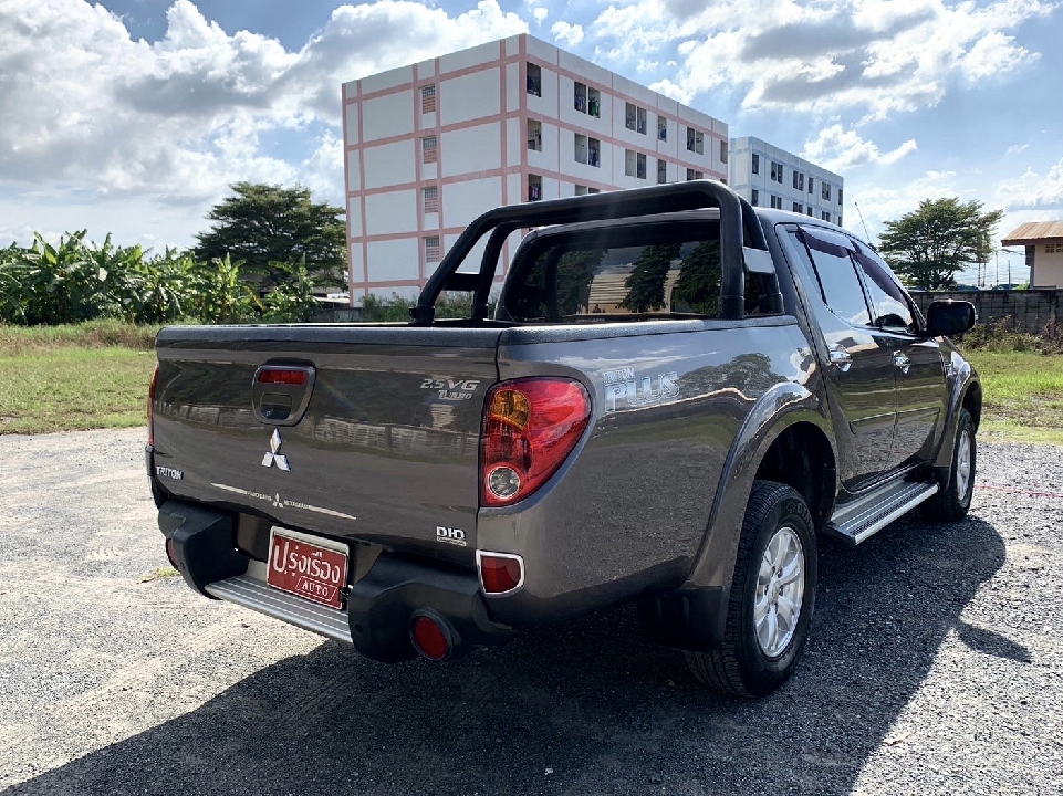 Mitsubishi Triton Double Cab 2.5 GLS Plus VG Turbo เกียร์​ออโต้ ปี2013