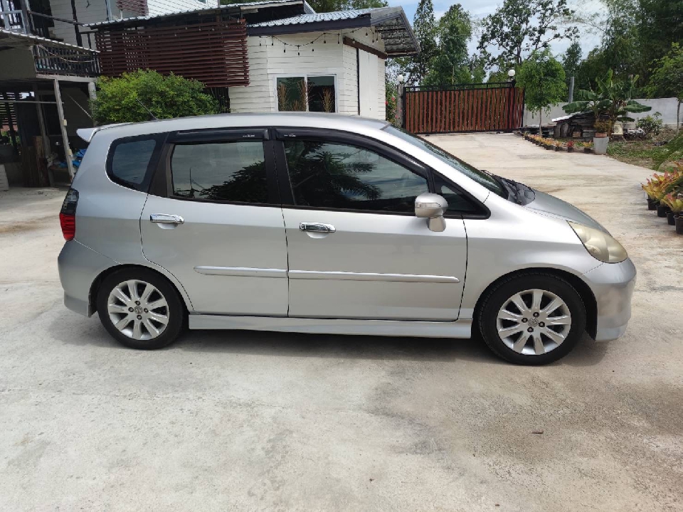 Honda  Jazz 2006