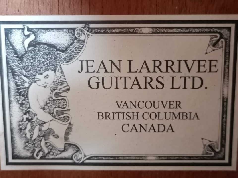 Larrivee