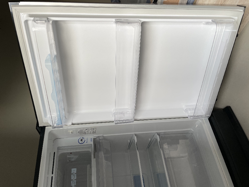 ตู้เย็น Mitsubishi Electric 4.9คิว