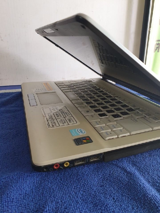 Notebook SONY VAIO PCG-F71N